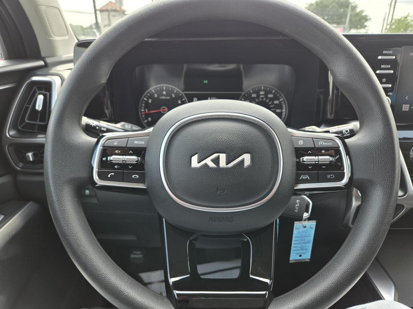 2023 Gray /Black Kia Sorento LX 2WD (5XYRG4LC9PG) with an 2.4L L4 DOHC 16V engine, 6A transmission, located at 1842 Wirt Road, Houston, TX, 77055, (713) 973-3903, 29.805330, -95.484787 - Photo#21