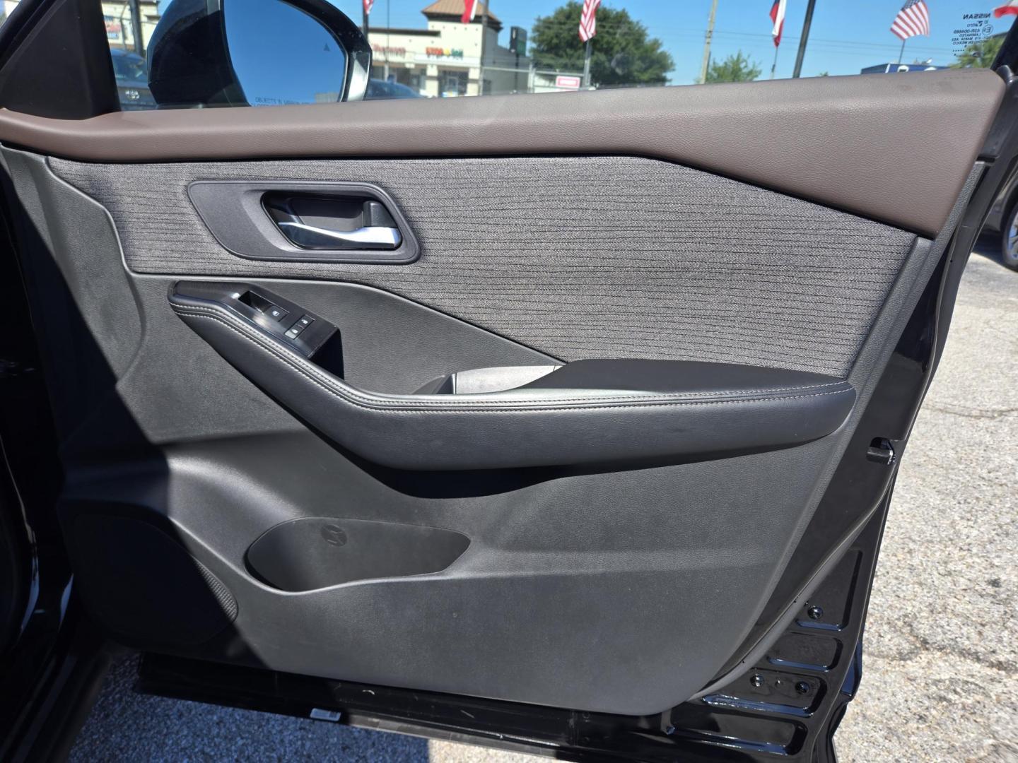 2023 Black /Black Nissan Rogue SV (5N1BT3BA7PC) with an 2.5L L4 DOHC 16V engine, CVT transmission, located at 1842 Wirt Road, Houston, TX, 77055, (713) 973-3903, 29.805330, -95.484787 - Photo#13