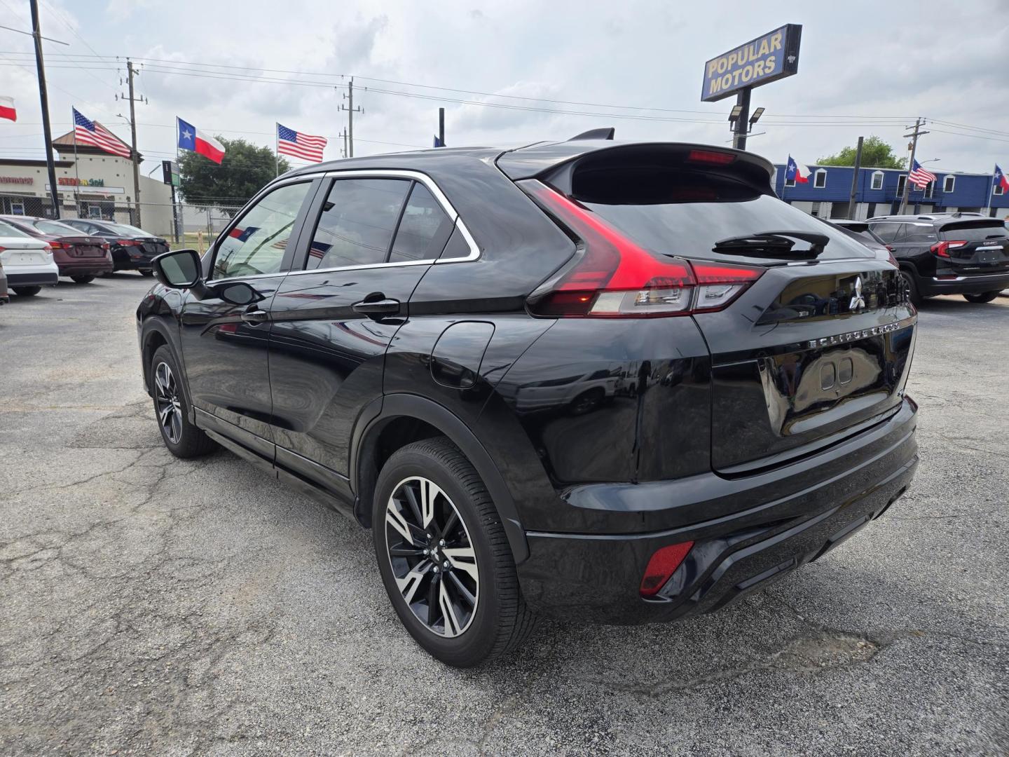 2024 Black Mitsubishi Eclipse Cross SE AWD (JA4ATWAA9RZ) with an 1.5L L4 DOHC 16V engine, CVT transmission, located at 1842 Wirt Road, Houston, TX, 77055, (713) 973-3903, 29.805330, -95.484787 - Photo#2