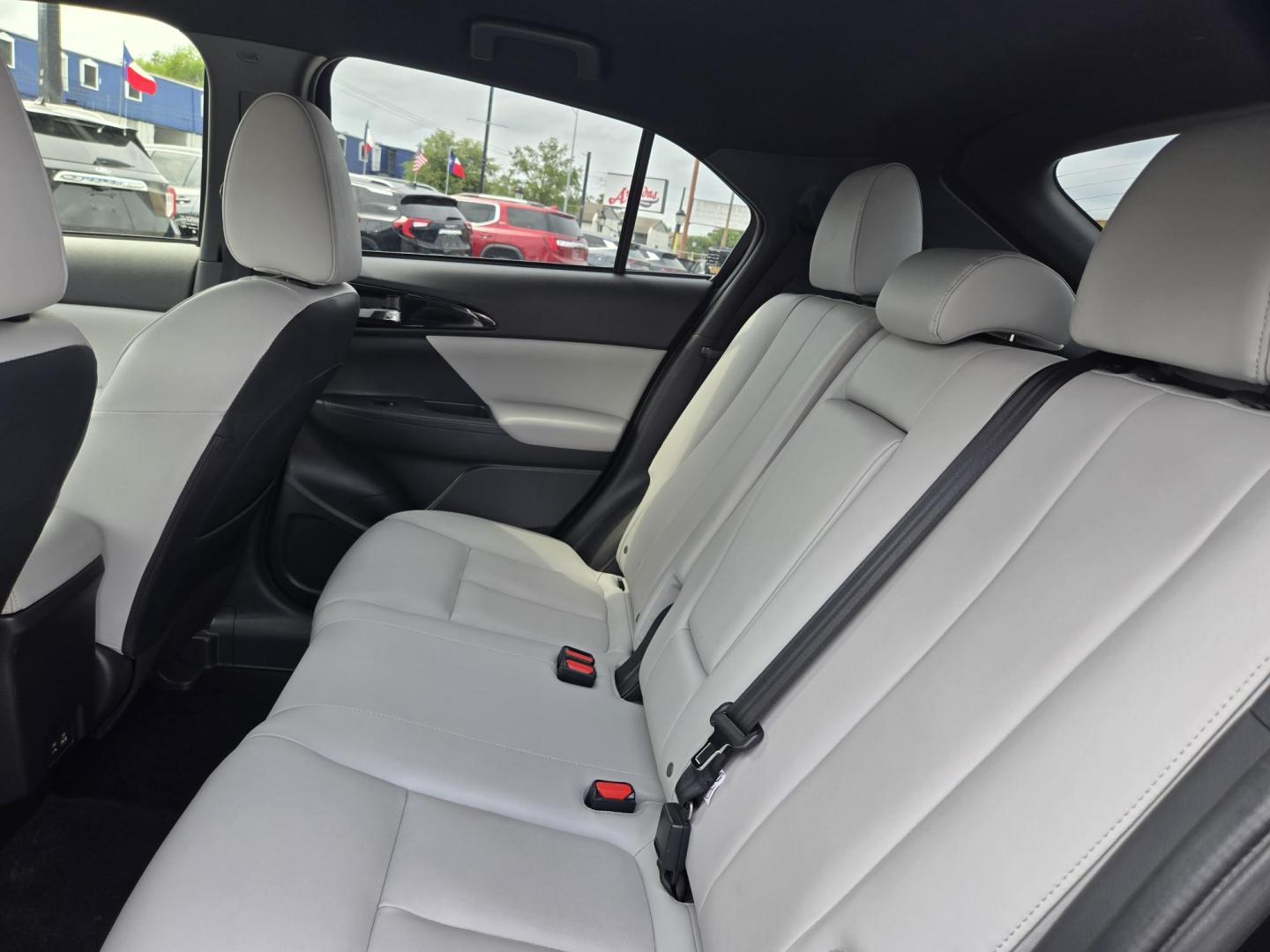 2024 Black Mitsubishi Eclipse Cross SE AWD (JA4ATWAA9RZ) with an 1.5L L4 DOHC 16V engine, CVT transmission, located at 1842 Wirt Road, Houston, TX, 77055, (713) 973-3903, 29.805330, -95.484787 - Photo#10