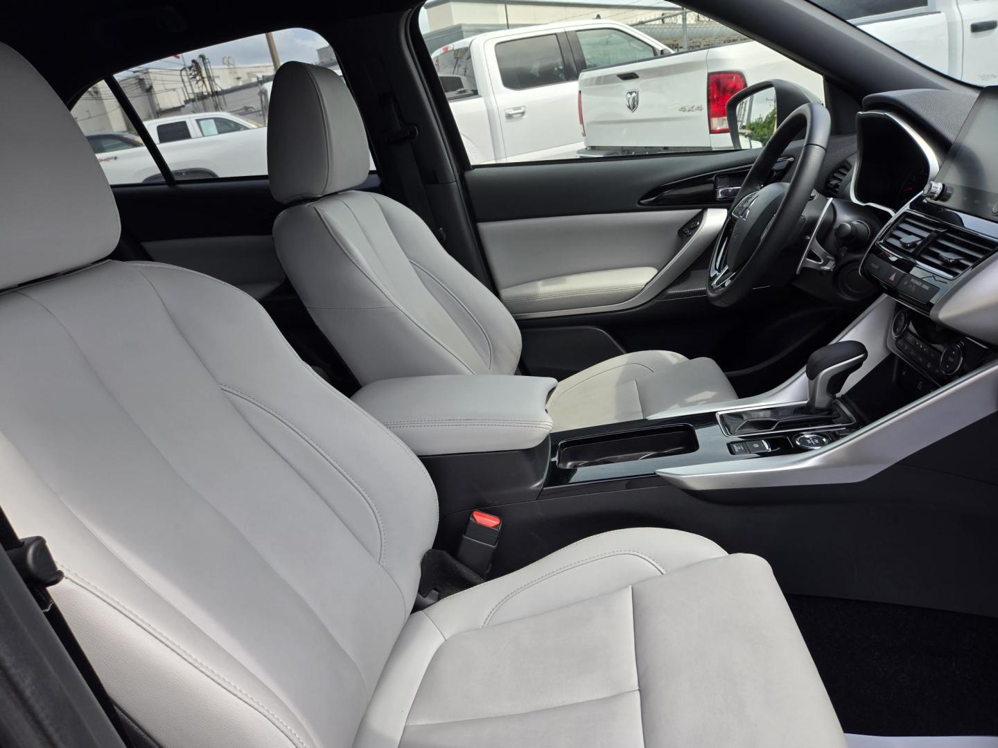 2024 Black Mitsubishi Eclipse Cross SE AWD (JA4ATWAA9RZ) with an 1.5L L4 DOHC 16V engine, CVT transmission, located at 1842 Wirt Road, Houston, TX, 77055, (713) 973-3903, 29.805330, -95.484787 - Photo#12