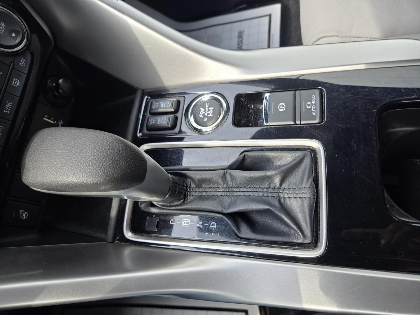 2024 Black Mitsubishi Eclipse Cross SE AWD (JA4ATWAA9RZ) with an 1.5L L4 DOHC 16V engine, CVT transmission, located at 1842 Wirt Road, Houston, TX, 77055, (713) 973-3903, 29.805330, -95.484787 - Photo#21