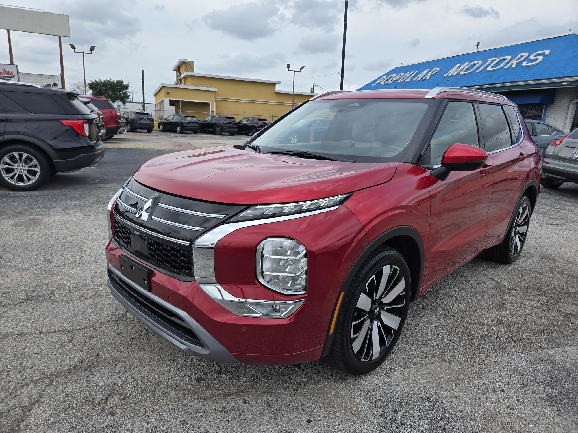 photo of 2025 Mitsubishi Outlander SEL
