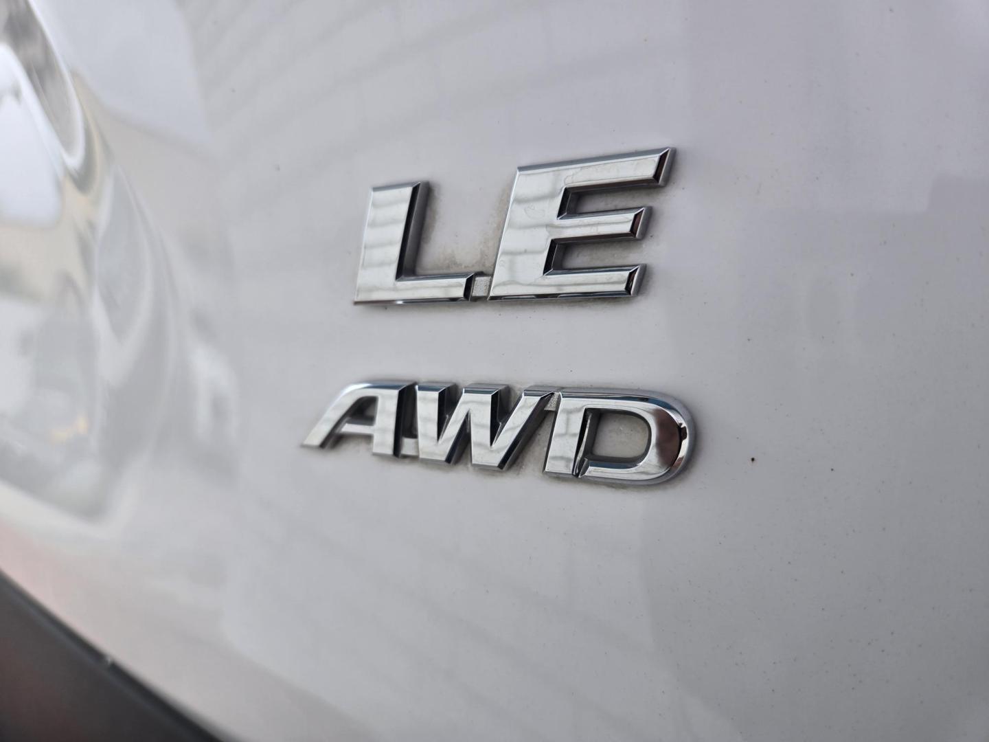 2023 White Toyota RAV4 LE AWD (2T3F1RFV8PC) with an 2.5L L4 DOHC 16V engine, 8A transmission, located at 1842 Wirt Road, Houston, TX, 77055, (713) 973-3903, 29.805330, -95.484787 - Photo#3