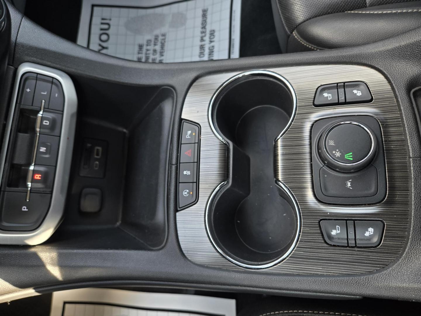 2023 White /Black GMC Acadia SLT (1GKKNML40PZ) with an 2.0L L4 DOHC 16V TURBO engine, 9A transmission, located at 1842 Wirt Road, Houston, TX, 77055, (713) 973-3903, 29.805330, -95.484787 - Photo#22