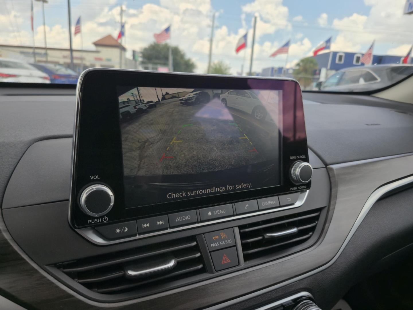 2025 Black /Black Nissan Altima 2.5 SV (1N4BL4DV2SN) with an 2.5L L4 DOHC 16V engine, CVT transmission, located at 1842 Wirt Road, Houston, TX, 77055, (713) 973-3903, 29.805330, -95.484787 - Photo#20