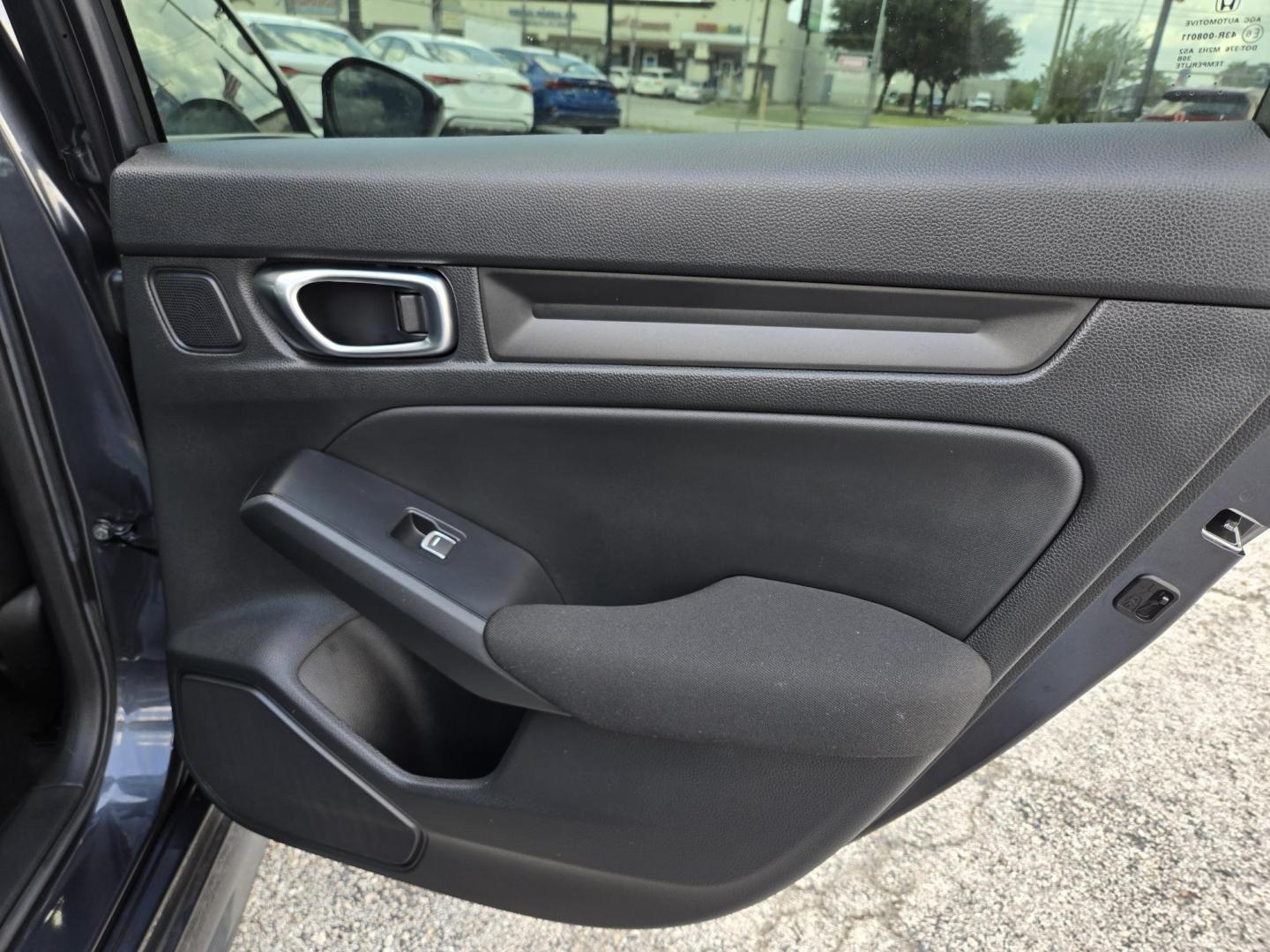 2025 Gray /Black Honda Civic Sport (2HGFE2F55SH) with an 2.0L L4 DOHC 16V engine, CVT transmission, located at 1842 Wirt Road, Houston, TX, 77055, (713) 973-3903, 29.805330, -95.484787 - Photo#15