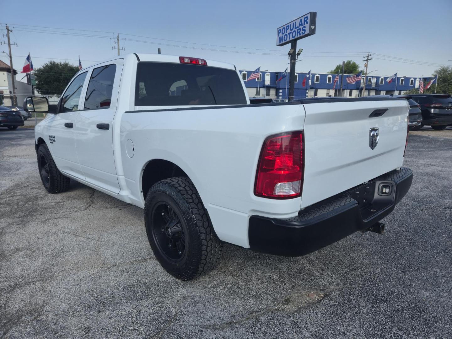 2023 White /Gray RAM 1500 Classic Tradesman Crew Cab SWB 2WD (3C6RR6KG0PG) with an 3.6L V6 DOHC 24V FFV engine, 8A transmission, located at 1842 Wirt Road, Houston, TX, 77055, (713) 973-3903, 29.805330, -95.484787 - Photo#2