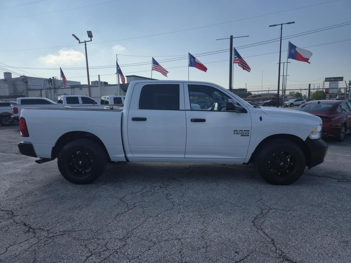 2023 White /Gray RAM 1500 Classic Tradesman Crew Cab SWB 2WD (3C6RR6KG0PG) with an 3.6L V6 DOHC 24V FFV engine, 8A transmission, located at 1842 Wirt Road, Houston, TX, 77055, (713) 973-3903, 29.805330, -95.484787 - Photo#5