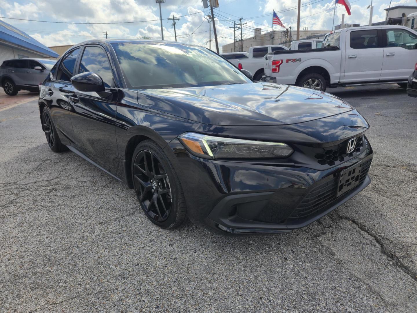 2024 Black /Black Honda Civic Sport Hatchback CVT (19XFL2H81RE) with an 2.0L L4 DOHC 16V TURBO engine, CVT transmission, located at 1842 Wirt Road, Houston, TX, 77055, (713) 973-3903, 29.805330, -95.484787 - Photo#6