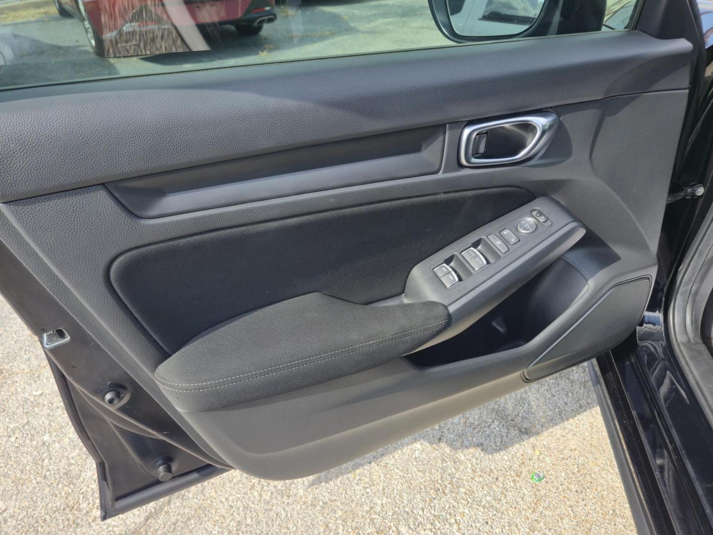 2024 Black /Black Honda Civic Sport Hatchback CVT (19XFL2H81RE) with an 2.0L L4 DOHC 16V TURBO engine, CVT transmission, located at 1842 Wirt Road, Houston, TX, 77055, (713) 973-3903, 29.805330, -95.484787 - Photo#9