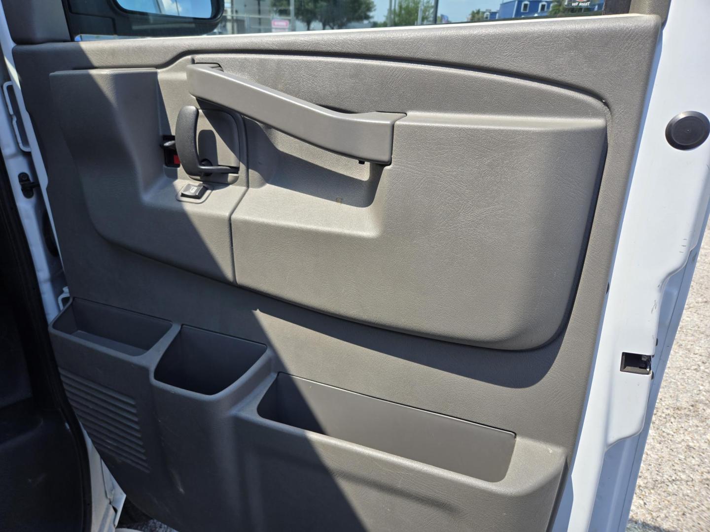 2023 White /Gray Chevrolet Express 2500 Cargo (1GCWGAFP2P1) with an 4.3L V6 engine, 6A transmission, located at 1842 Wirt Road, Houston, TX, 77055, (713) 973-3903, 29.805330, -95.484787 - Photo#11