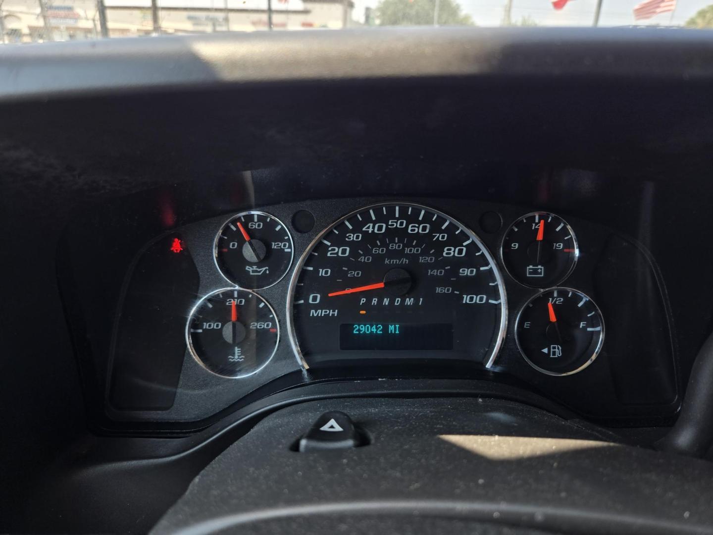 2023 White /Gray Chevrolet Express 2500 Cargo (1GCWGAFP2P1) with an 4.3L V6 engine, 6A transmission, located at 1842 Wirt Road, Houston, TX, 77055, (713) 973-3903, 29.805330, -95.484787 - Photo#16