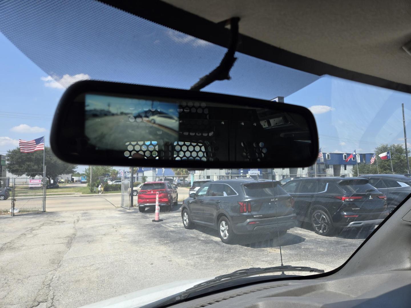 2023 White /Gray Chevrolet Express 2500 Cargo (1GCWGAFP2P1) with an 4.3L V6 engine, 6A transmission, located at 1842 Wirt Road, Houston, TX, 77055, (713) 973-3903, 29.805330, -95.484787 - Photo#19