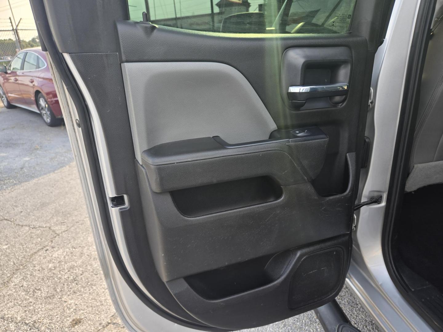 2019 Silver /Gray Chevrolet Silverado 1500 Work Truck Double Cab 4WD (2GCVKNECXK1) with an 5.3L V8 OHV 16V engine, 6A transmission, located at 1842 Wirt Road, Houston, TX, 77055, (713) 973-3903, 29.805330, -95.484787 - Photo#11