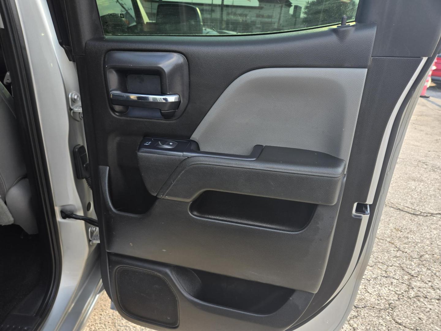2019 Silver /Gray Chevrolet Silverado 1500 Work Truck Double Cab 4WD (2GCVKNECXK1) with an 5.3L V8 OHV 16V engine, 6A transmission, located at 1842 Wirt Road, Houston, TX, 77055, (713) 973-3903, 29.805330, -95.484787 - Photo#15