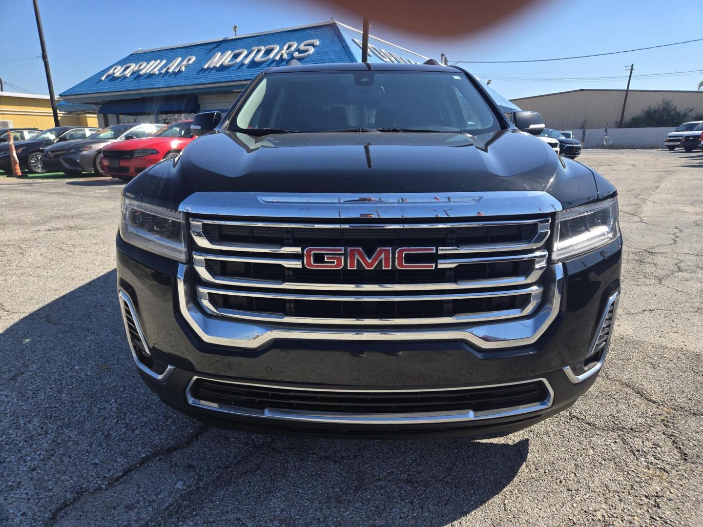 2023 Black /Black GMC Acadia SLT (1GKKNML49PZ) with an 2.0L L4 DOHC 16V TURBO engine, 9A transmission, located at 1842 Wirt Road, Houston, TX, 77055, (713) 973-3903, 29.805330, -95.484787 - Photo#7