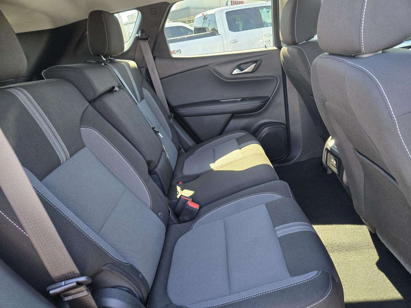 2025 Black /Black Chevrolet Blazer 2LT (3GNKBCR4XSS) with an 2.0L L4 DOHC 16 TURBO engine, 9A transmission, located at 1842 Wirt Road, Houston, TX, 77055, (713) 973-3903, 29.805330, -95.484787 - Photo#14