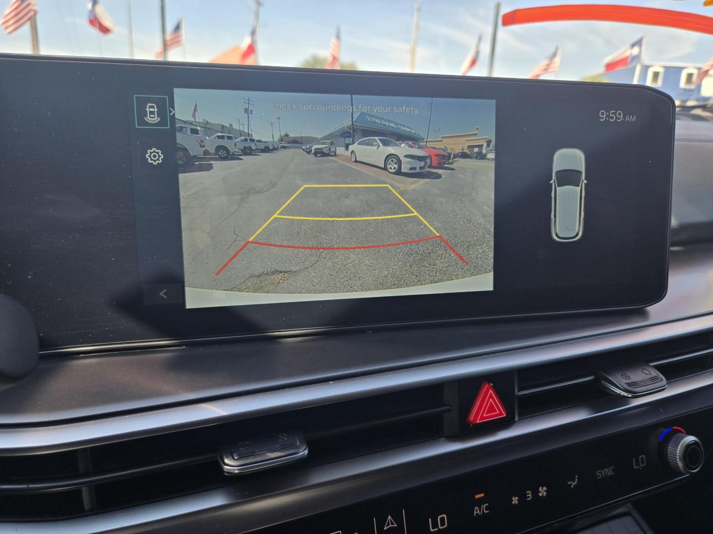 2024 White /Black Kia Sorento S AWD (5XYRLDJC0RG) with an 2.5L L4 DOHC 16V engine, 6A transmission, located at 1842 Wirt Road, Houston, TX, 77055, (713) 973-3903, 29.805330, -95.484787 - Photo#21