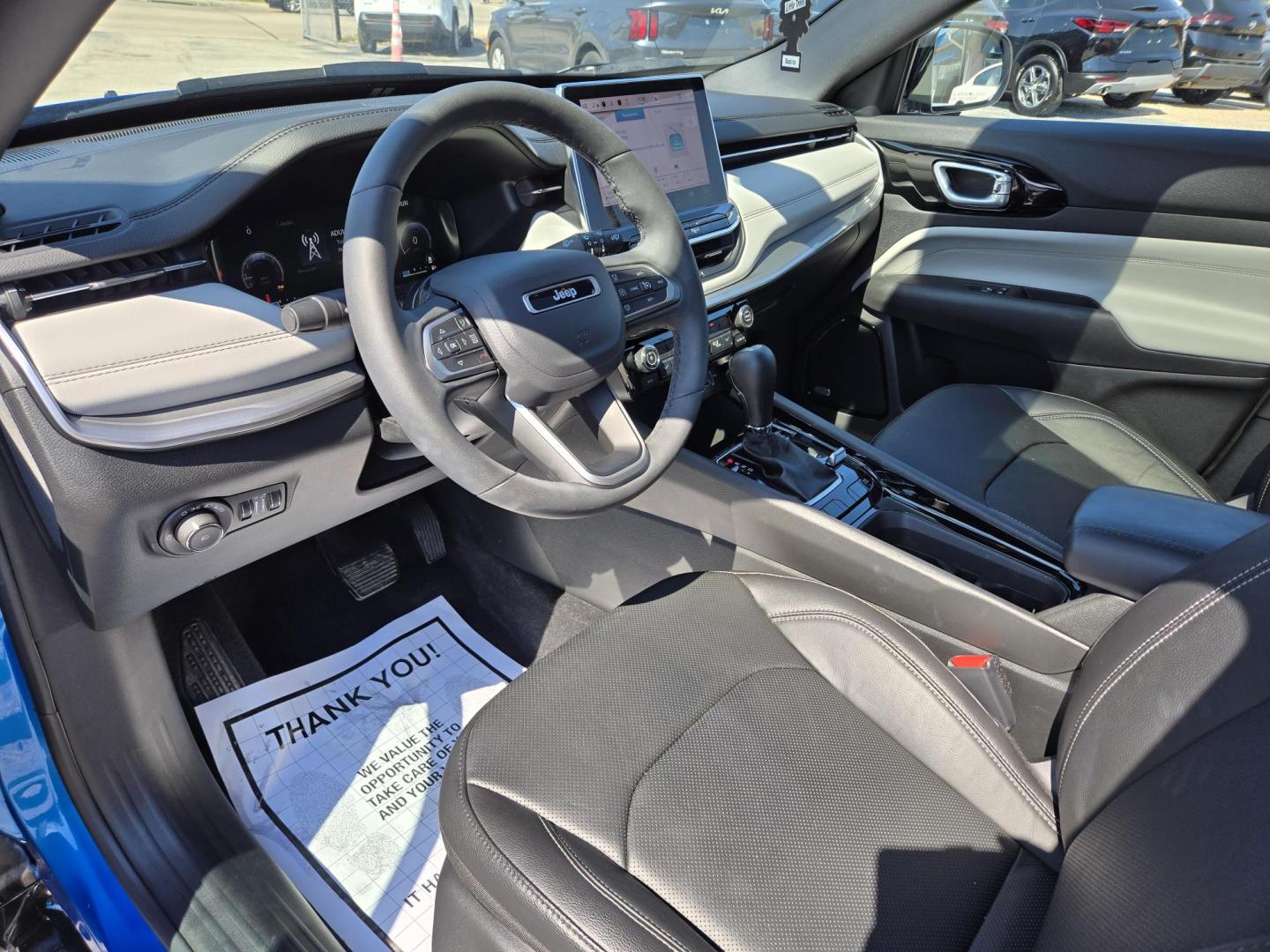 2025 BLUE /Black Jeep Compass Limited (3C4NJDCN6ST) with an 2.0L L4 DOHC 16V TURBO engine, CVT transmission, located at 1842 Wirt Road, Houston, TX, 77055, (713) 973-3903, 29.805330, -95.484787 - Photo#8