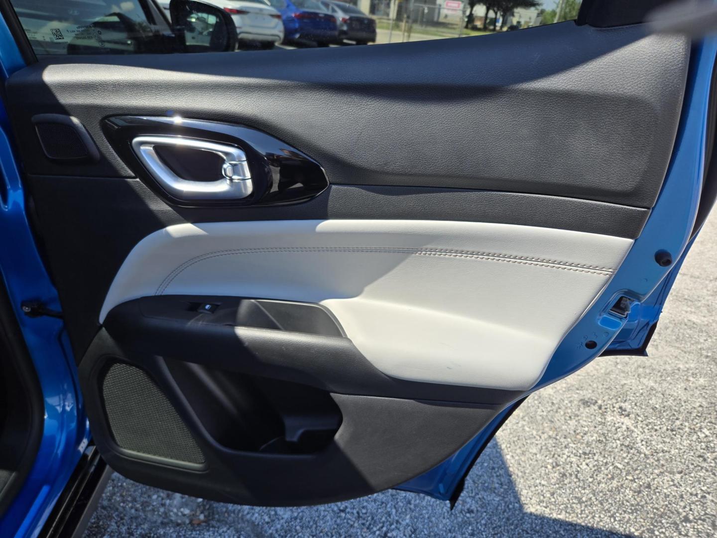 2025 BLUE /Black Jeep Compass Limited (3C4NJDCN6ST) with an 2.0L L4 DOHC 16V TURBO engine, CVT transmission, located at 1842 Wirt Road, Houston, TX, 77055, (713) 973-3903, 29.805330, -95.484787 - Photo#15