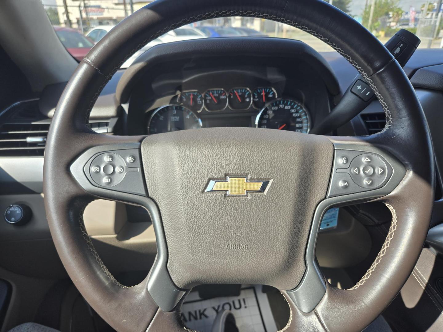 2019 White /Tan Chevrolet Tahoe LT 2WD (1GNSCBKC5KR) with an 5.3L V8 OHV 16V engine, 6A transmission, located at 1842 Wirt Road, Houston, TX, 77055, (713) 973-3903, 29.805330, -95.484787 - Photo#19