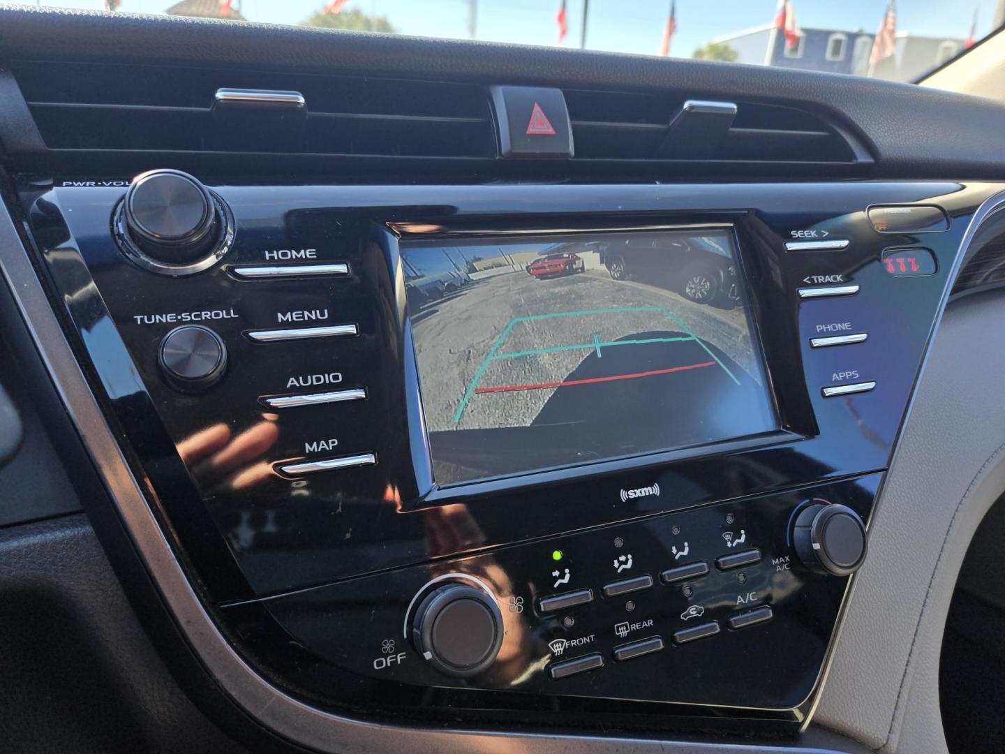 2020 Black /Black Toyota Camry LE (4T1C11AK2LU) with an 2.5L L4 DOHC 16V engine, 8A transmission, located at 1842 Wirt Road, Houston, TX, 77055, (713) 973-3903, 29.805330, -95.484787 - Photo#20