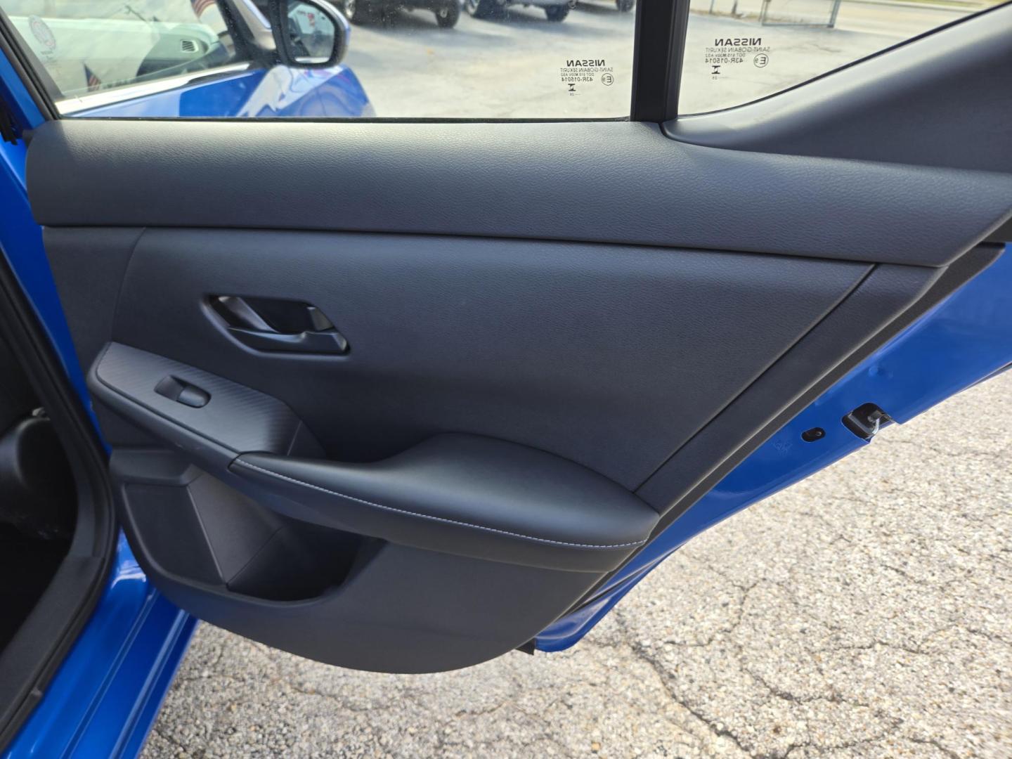 2025 BLUE /Black Nissan Sentra SV (3N1AB8CV3SY) with an 1.8L L4 SFI DOHC 16V engine, CVT transmission, located at 1842 Wirt Road, Houston, TX, 77055, (713) 973-3903, 29.805330, -95.484787 - Photo#15