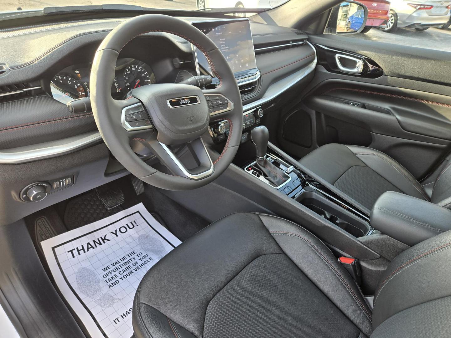 2026 White /Black Jeep Compass Trailhawk (3C4NJDDN7TT) with an 2.0L L4 DOHC 16V TURBO engine, 9A transmission, located at 1842 Wirt Road, Houston, TX, 77055, (713) 973-3903, 29.805330, -95.484787 - Photo#9