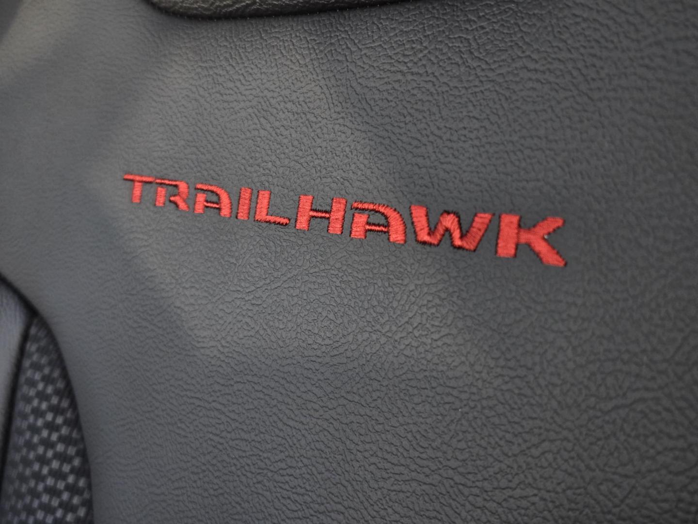 2026 White /Black Jeep Compass Trailhawk (3C4NJDDN7TT) with an 2.0L L4 DOHC 16V TURBO engine, 9A transmission, located at 1842 Wirt Road, Houston, TX, 77055, (713) 973-3903, 29.805330, -95.484787 - Photo#24