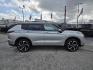 2024 Silver /Black Mitsubishi Outlander SE 2WD (JA4J3VA86RZ) with an 2.4L L4 DOHC 16V engine, CVT transmission, located at 1842 Wirt Road, Houston, TX, 77055, (713) 973-3903, 29.805330, -95.484787 - Photo#5