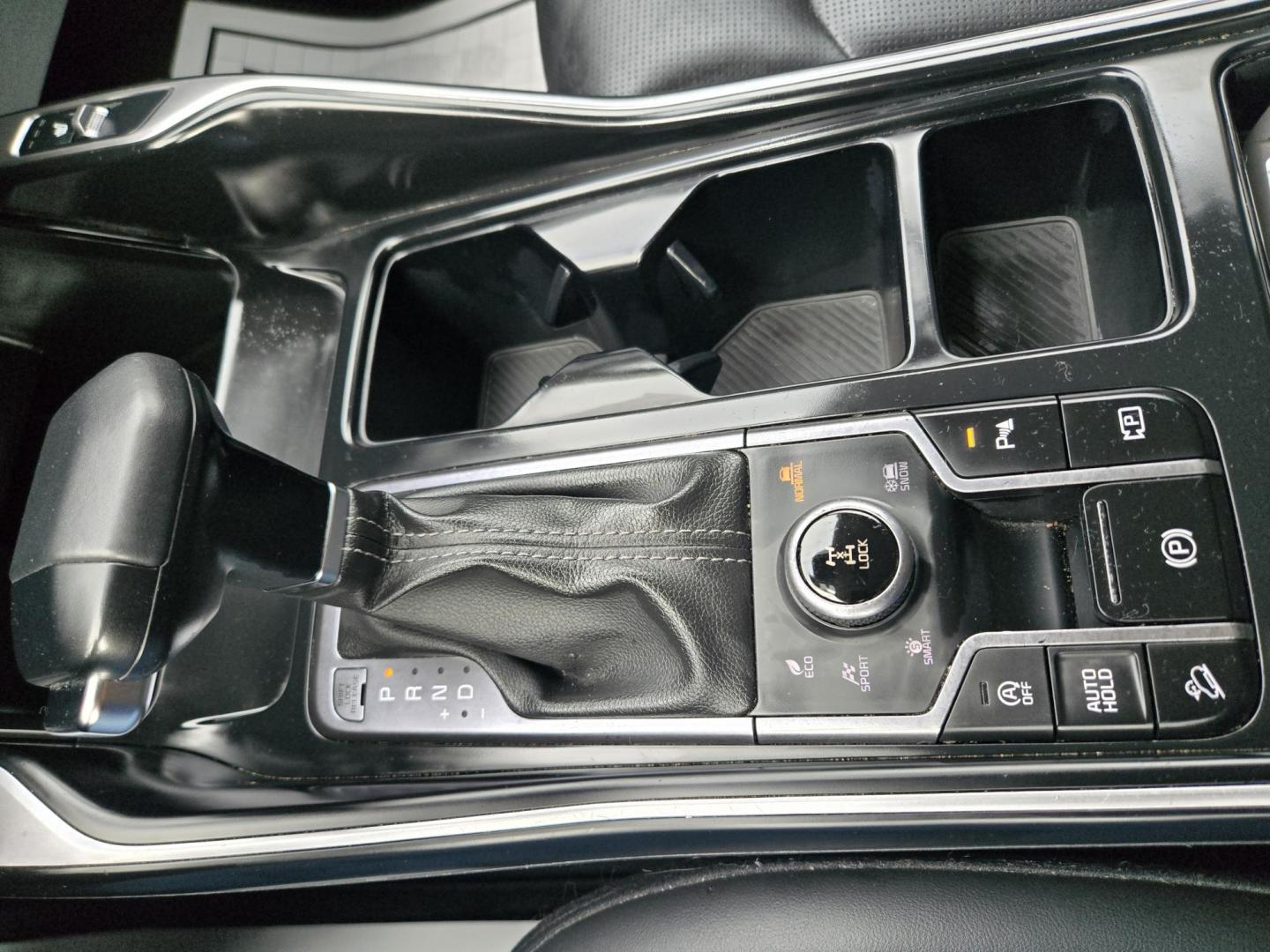 2024 Black /Black Kia Sorento S AWD (5XYRLDJC7RG) with an 2.5L L4 DOHC 16V engine, 6A transmission, located at 1842 Wirt Road, Houston, TX, 77055, (713) 973-3903, 29.805330, -95.484787 - Photo#22