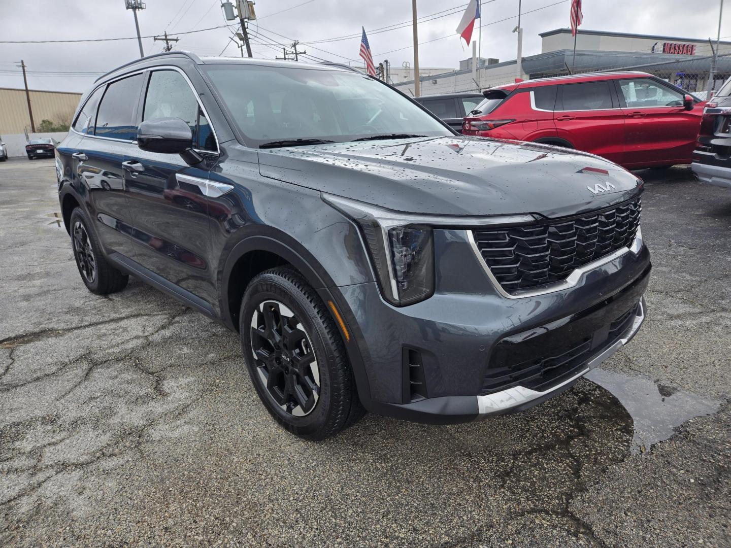 2024 Gray /Black Kia Sorento S AWD (5XYRLDJC0RG) with an 2.5L L4 DOHC 16V engine, 6A transmission, located at 1842 Wirt Road, Houston, TX, 77055, (713) 973-3903, 29.805330, -95.484787 - Photo#6