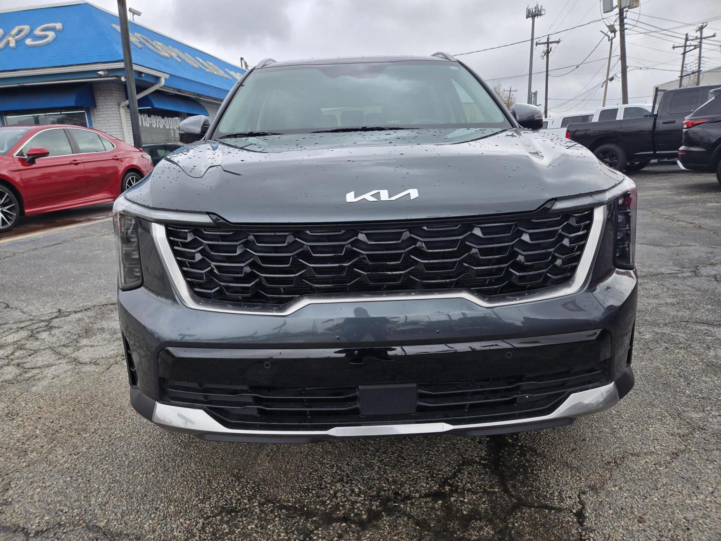 2024 Gray /Black Kia Sorento S AWD (5XYRLDJC0RG) with an 2.5L L4 DOHC 16V engine, 6A transmission, located at 1842 Wirt Road, Houston, TX, 77055, (713) 973-3903, 29.805330, -95.484787 - Photo#7