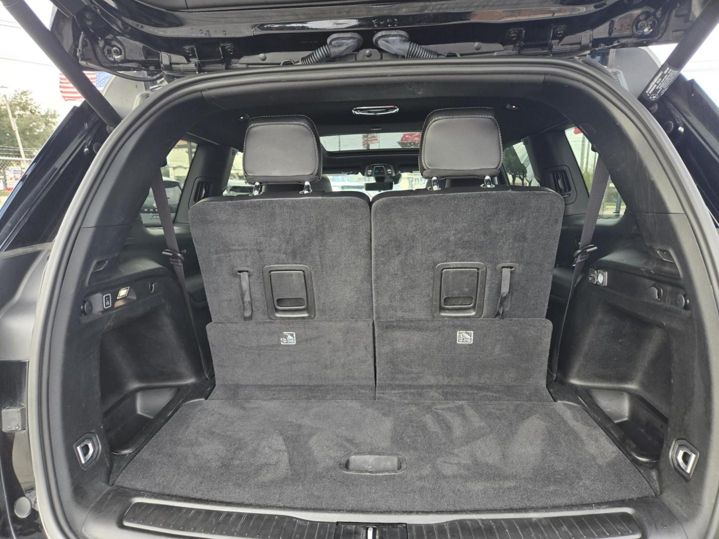 2024 Black /Black Jeep Grand Cherokee L Limited 4WD (1C4RJKBG9R8) with an 3.6L V6 DOHC 24V engine, 8A transmission, located at 1842 Wirt Road, Houston, TX, 77055, (713) 973-3903, 29.805330, -95.484787 - Photo#19