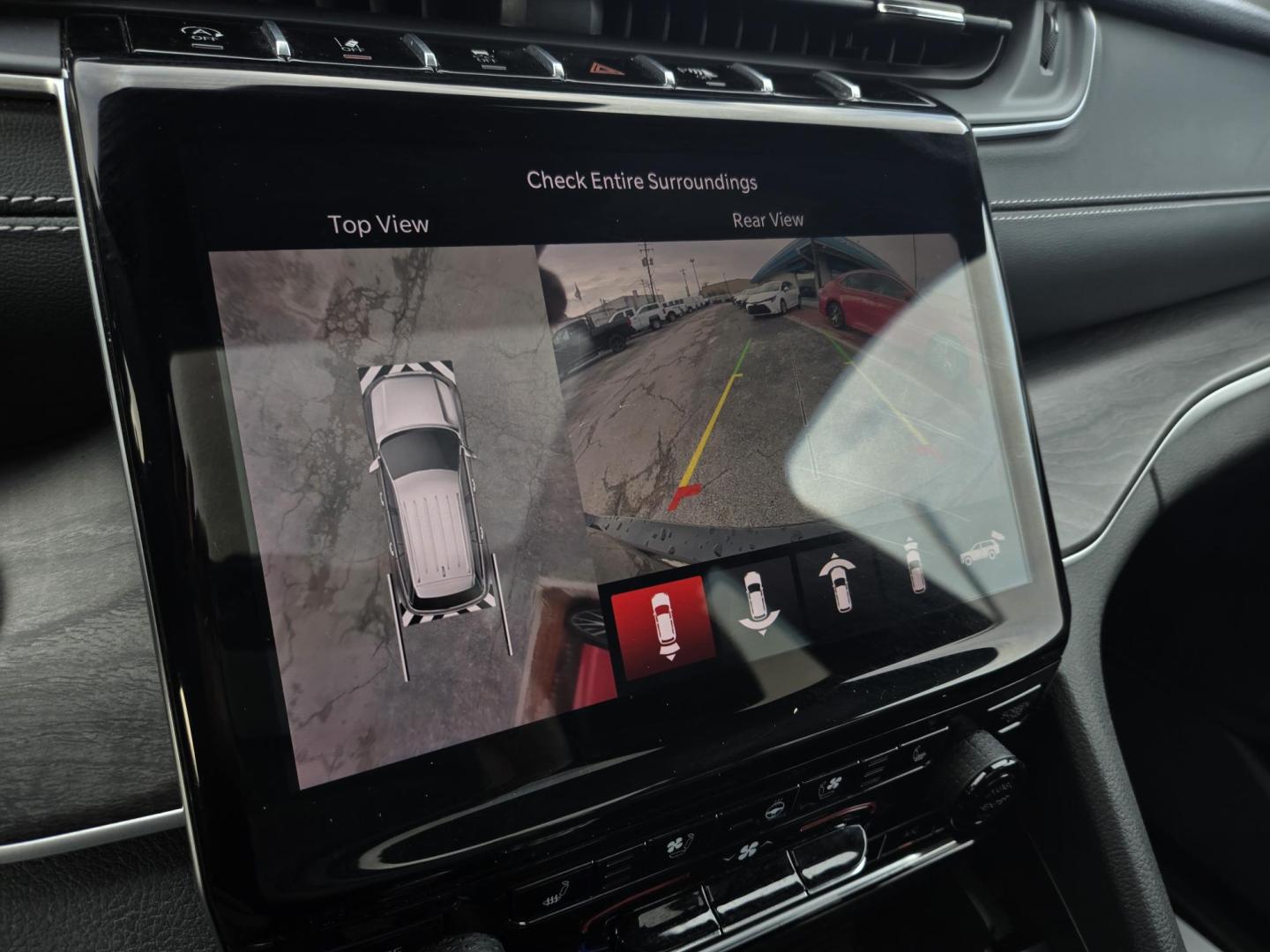 2024 Black /Black Jeep Grand Cherokee L Limited 4WD (1C4RJKBG9R8) with an 3.6L V6 DOHC 24V engine, 8A transmission, located at 1842 Wirt Road, Houston, TX, 77055, (713) 973-3903, 29.805330, -95.484787 - Photo#24