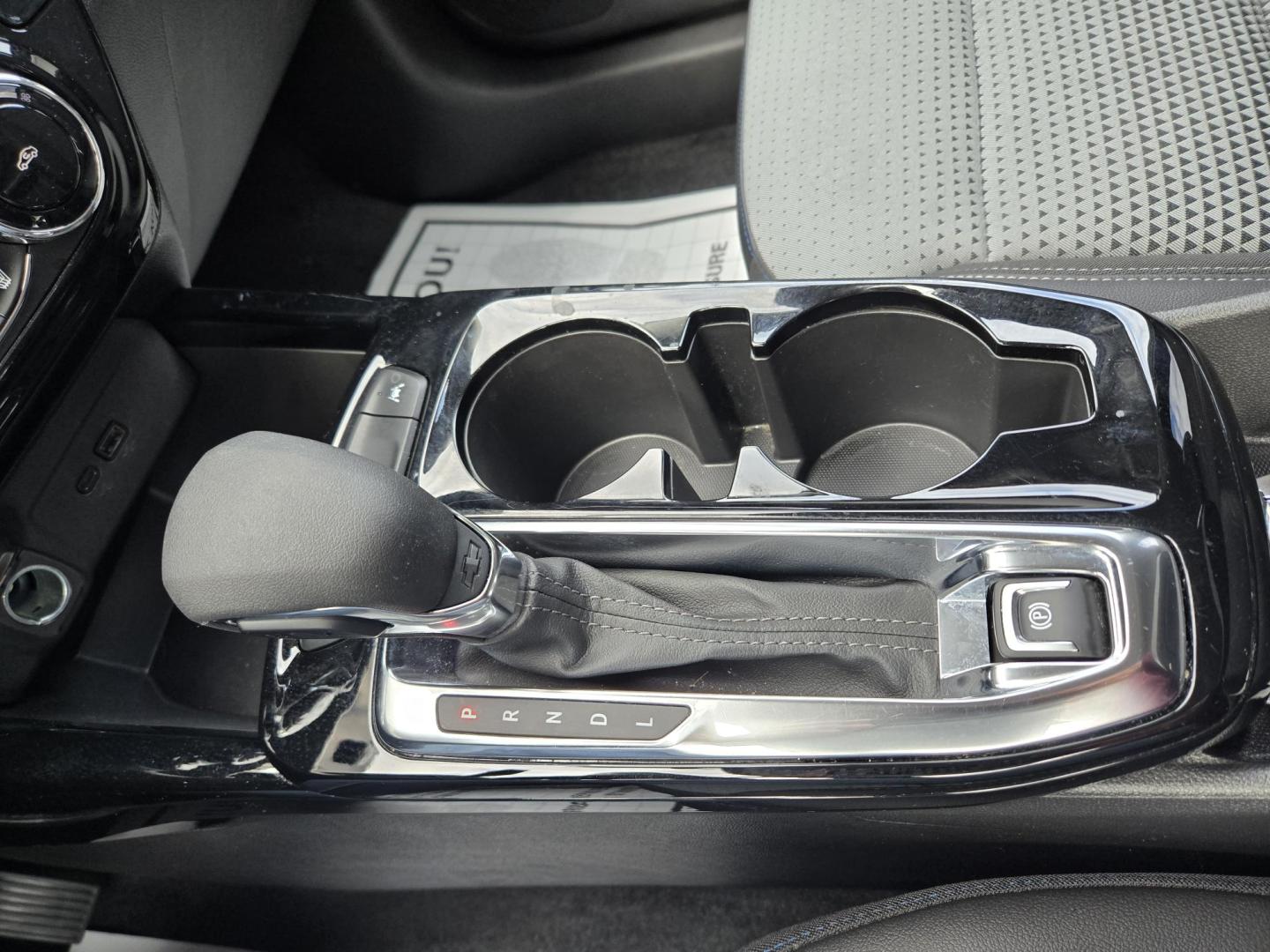 2025 Black /Black Chevrolet Trax LT (KL77LHEPXSC) with an 1.2L L3 TURBO engine, 6A transmission, located at 1842 Wirt Road, Houston, TX, 77055, (713) 973-3903, 29.805330, -95.484787 - Photo#22