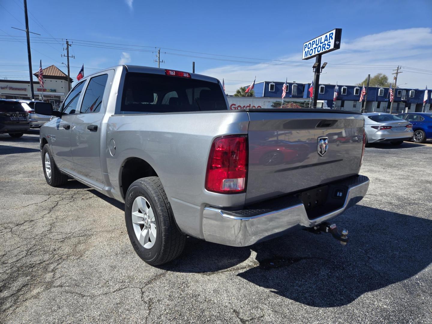 2020 Gray /GRAY RAM 1500 Classic Tradesman Crew Cab SWB 2WD (3C6RR6KT4LG) with an 5.7L V8 OHV 16V engine, 8A transmission, located at 1842 Wirt Road, Houston, TX, 77055, (713) 973-3903, 29.805330, -95.484787 - Photo#2