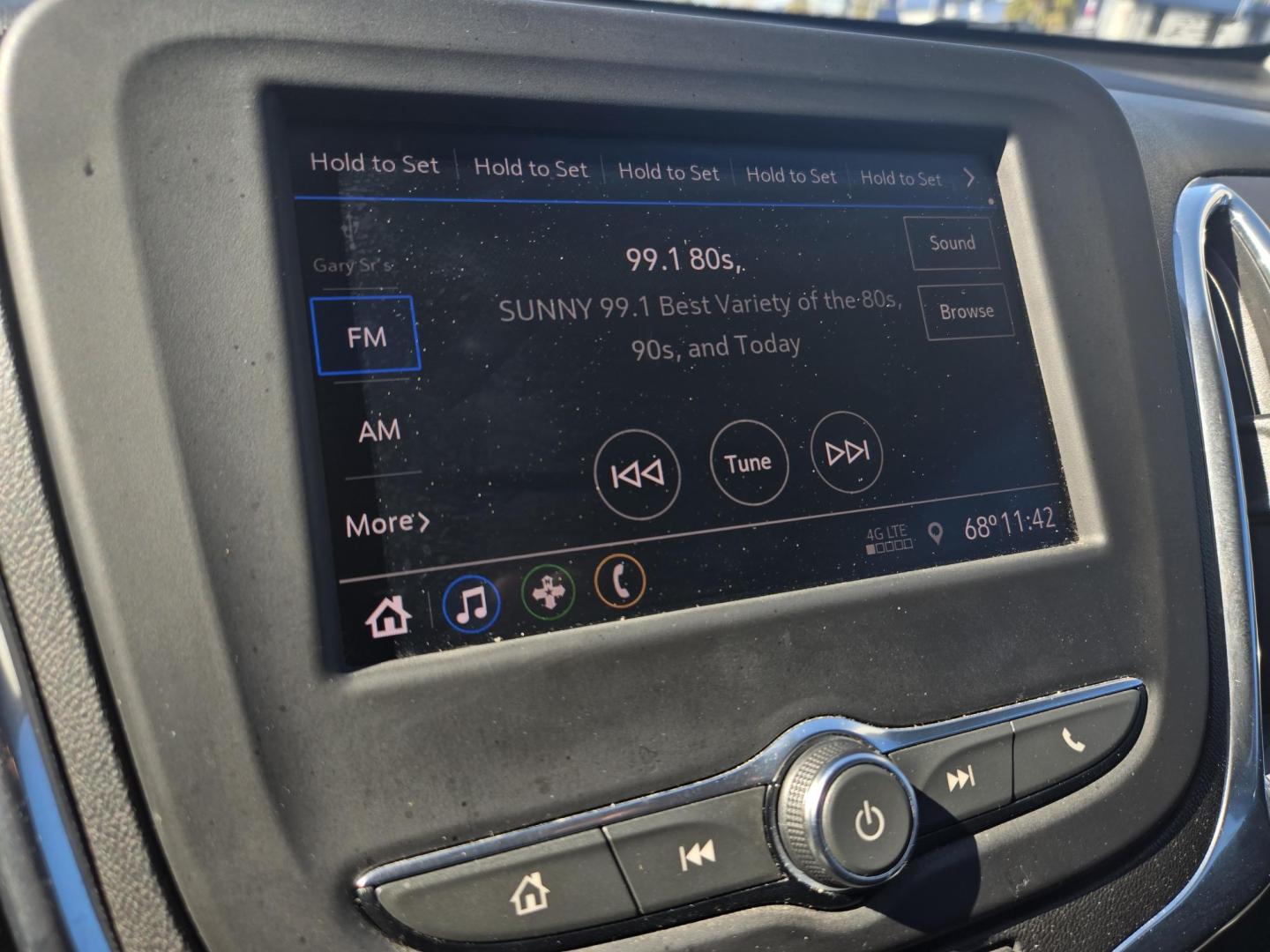 2021 White /GRAY Chevrolet Equinox LT 2WD (3GNAXKEV4MS) with an 1.5L L4 DOHC 16V TURBO engine, 6A transmission, located at 1842 Wirt Road, Houston, TX, 77055, (713) 973-3903, 29.805330, -95.484787 - Photo#20