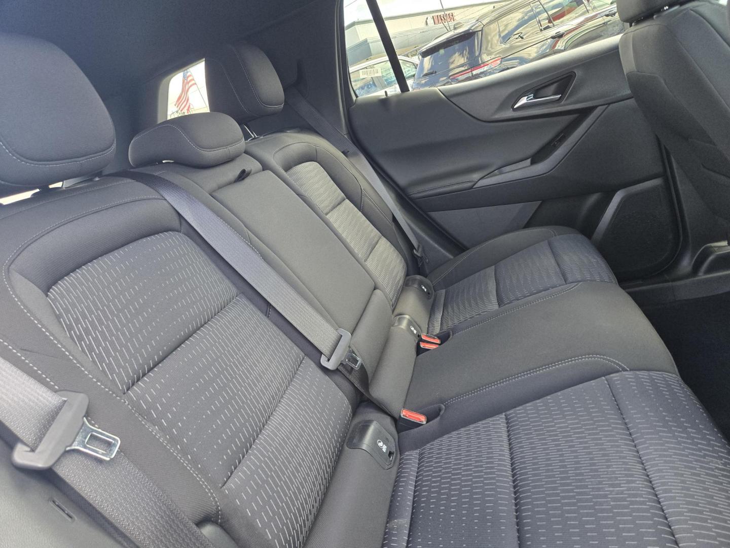 2025 White /Black Chevrolet Equinox 1LT AWD (3GNAXPEG3SL) with an 1.5L L4 DOHC 16V TURBO engine, 6A transmission, located at 1842 Wirt Road, Houston, TX, 77055, (713) 973-3903, 29.805330, -95.484787 - Photo#14