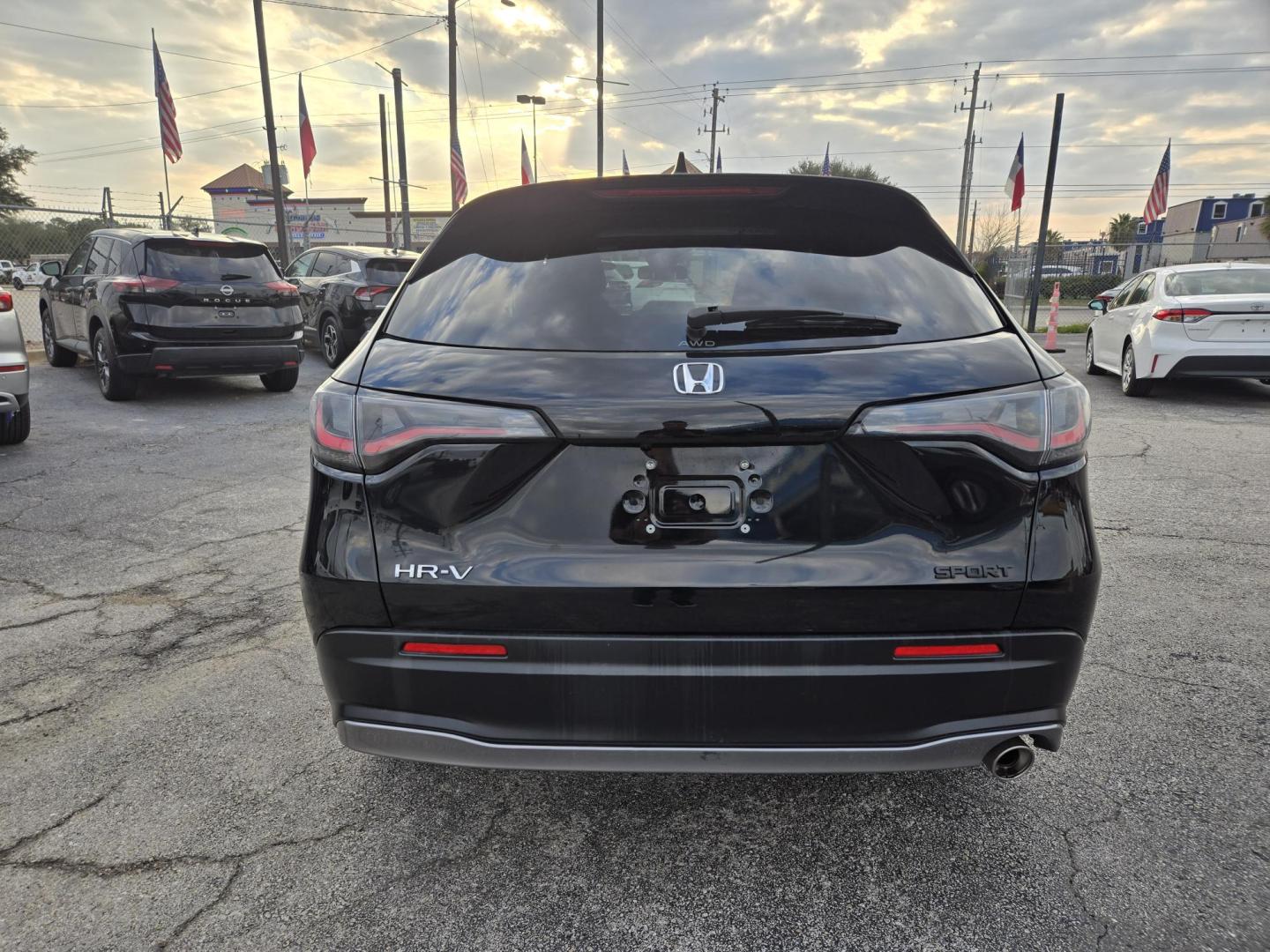 2025 Black /Black Honda HR-V Sport AWD (3CZRZ2H54SM) with an 1.8L L4 DOHC 16V engine, CVT transmission, located at 1842 Wirt Road, Houston, TX, 77055, (713) 973-3903, 29.805330, -95.484787 - Photo#3