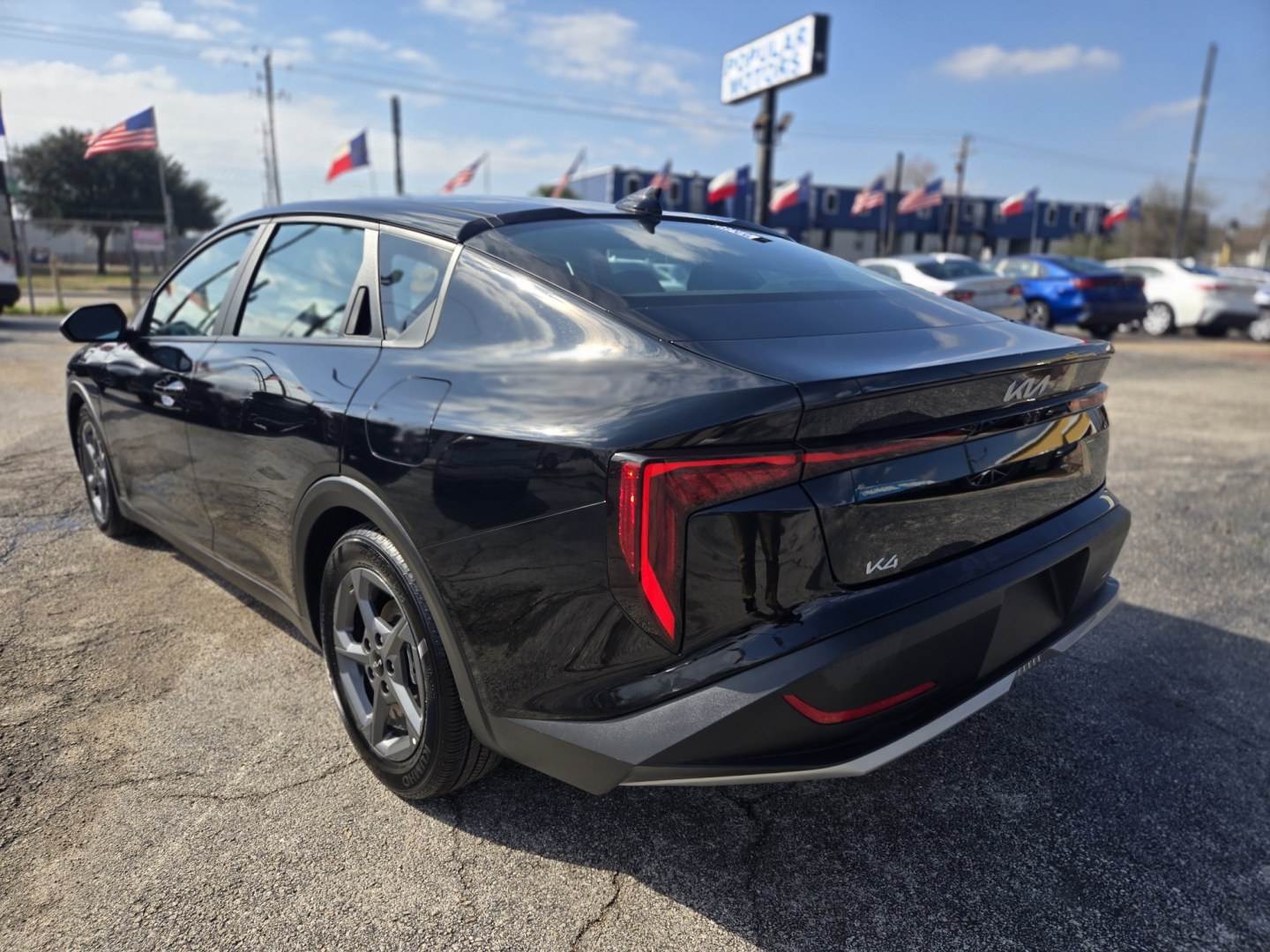 2025 Black /Black Kia K4 LX (3KPFT4DE8SE) with an 2.0L L4 DOHC 16V engine, CVT transmission, located at 1842 Wirt Road, Houston, TX, 77055, (713) 973-3903, 29.805330, -95.484787- Photo#2