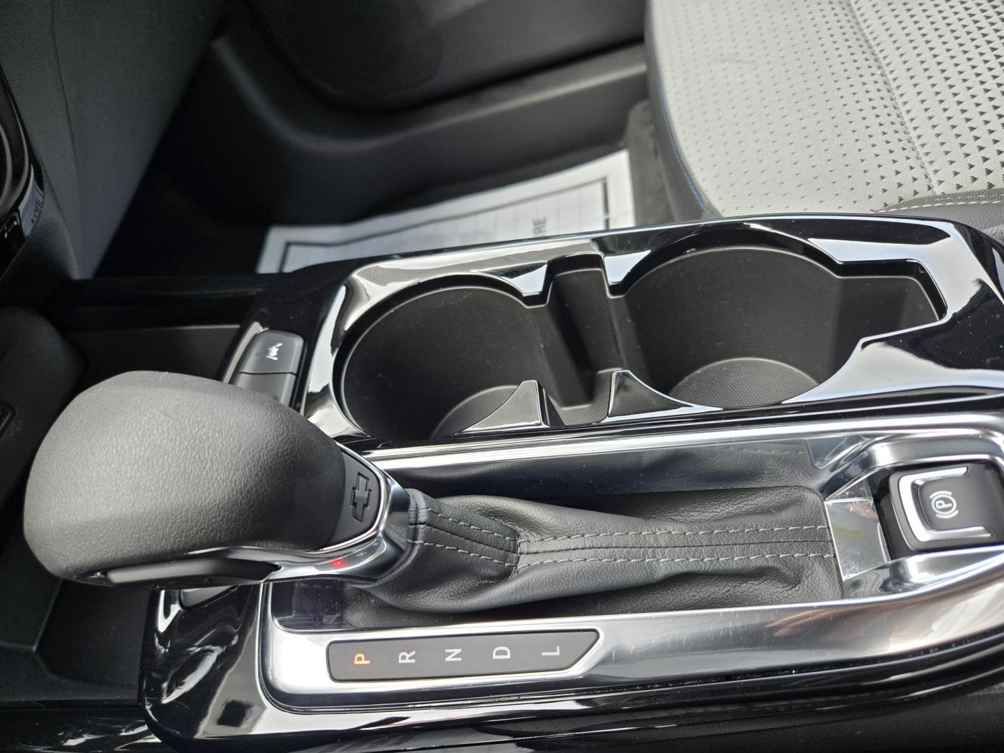 2025 Black /Black Chevrolet Trax LT (KL77LHEP5SC) with an 1.2L L3 TURBO engine, 6A transmission, located at 1842 Wirt Road, Houston, TX, 77055, (713) 973-3903, 29.805330, -95.484787 - Photo#23