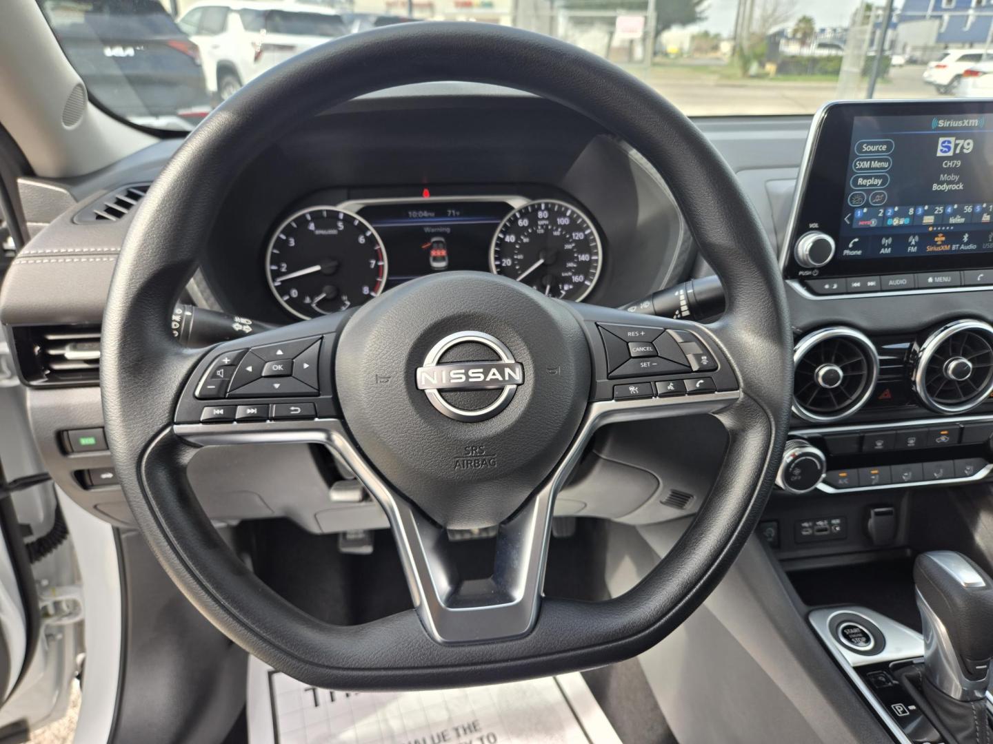 2025 White /Black Nissan Sentra SV (3N1AB8CV7SY) with an 1.8L L4 SFI DOHC 16V engine, CVT transmission, located at 1842 Wirt Road, Houston, TX, 77055, (713) 973-3903, 29.805330, -95.484787 - Photo#17