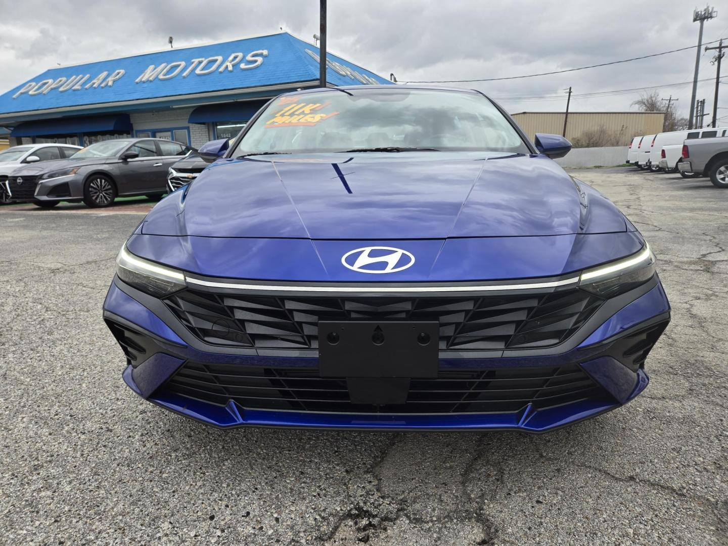 2025 BLUE /Black Hyundai Elantra SEL Convenience (KMHLS4DG1SU) with an 2.0L L4 DOHC 16V engine, 6A transmission, located at 1842 Wirt Road, Houston, TX, 77055, (713) 973-3903, 29.805330, -95.484787 - Photo#7