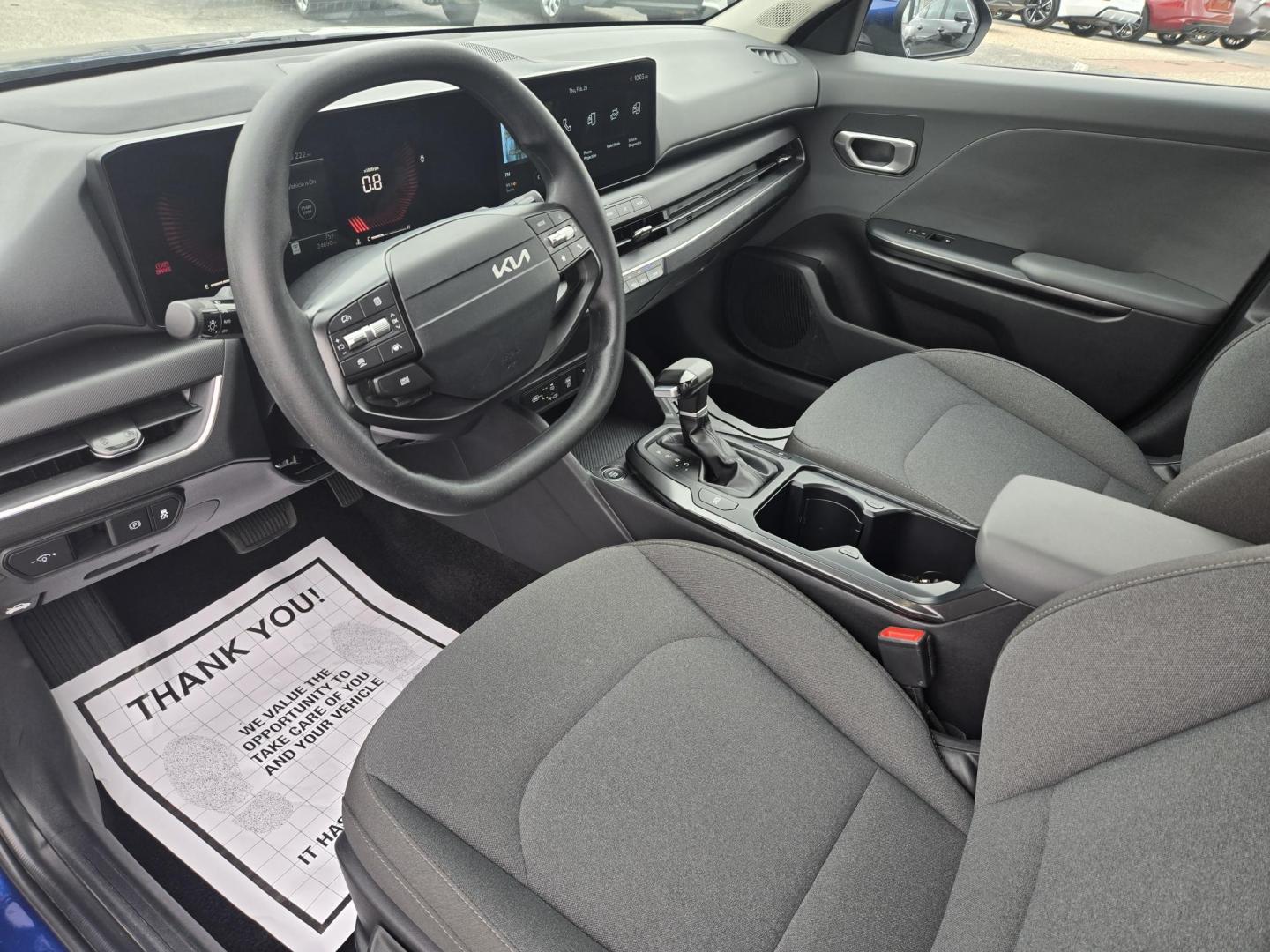 2025 BLUE /Black Kia K4 LX (3KPFT4DE0SE) with an 2.0L L4 DOHC 16V engine, CVT transmission, located at 1842 Wirt Road, Houston, TX, 77055, (713) 973-3903, 29.805330, -95.484787 - Photo#8