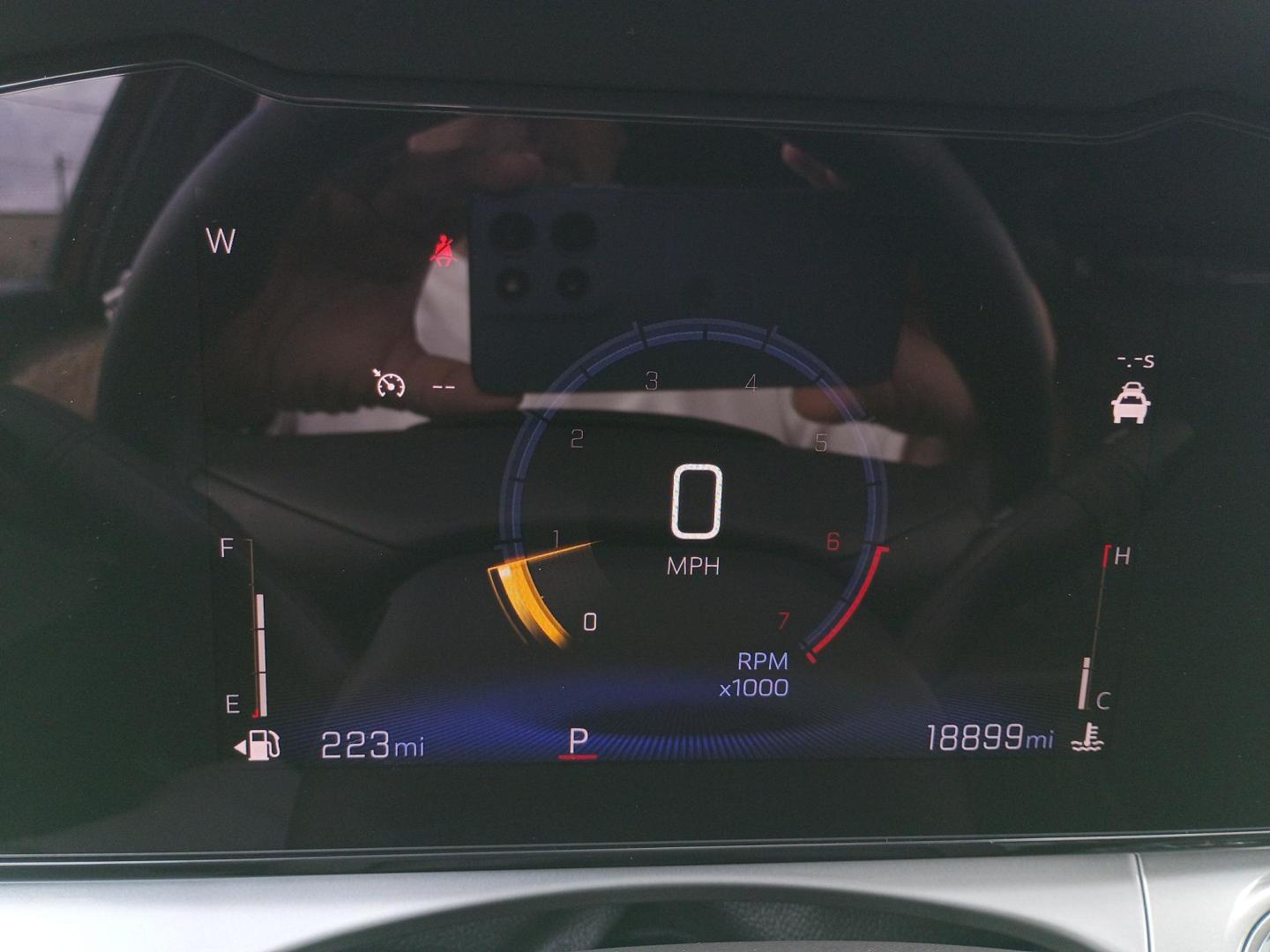 2025 MAROON /Black Chevrolet Trax LT (KL77LHEP5SC) with an 1.2L L3 TURBO engine, 6A transmission, located at 1842 Wirt Road, Houston, TX, 77055, (713) 973-3903, 29.805330, -95.484787 - Photo#20