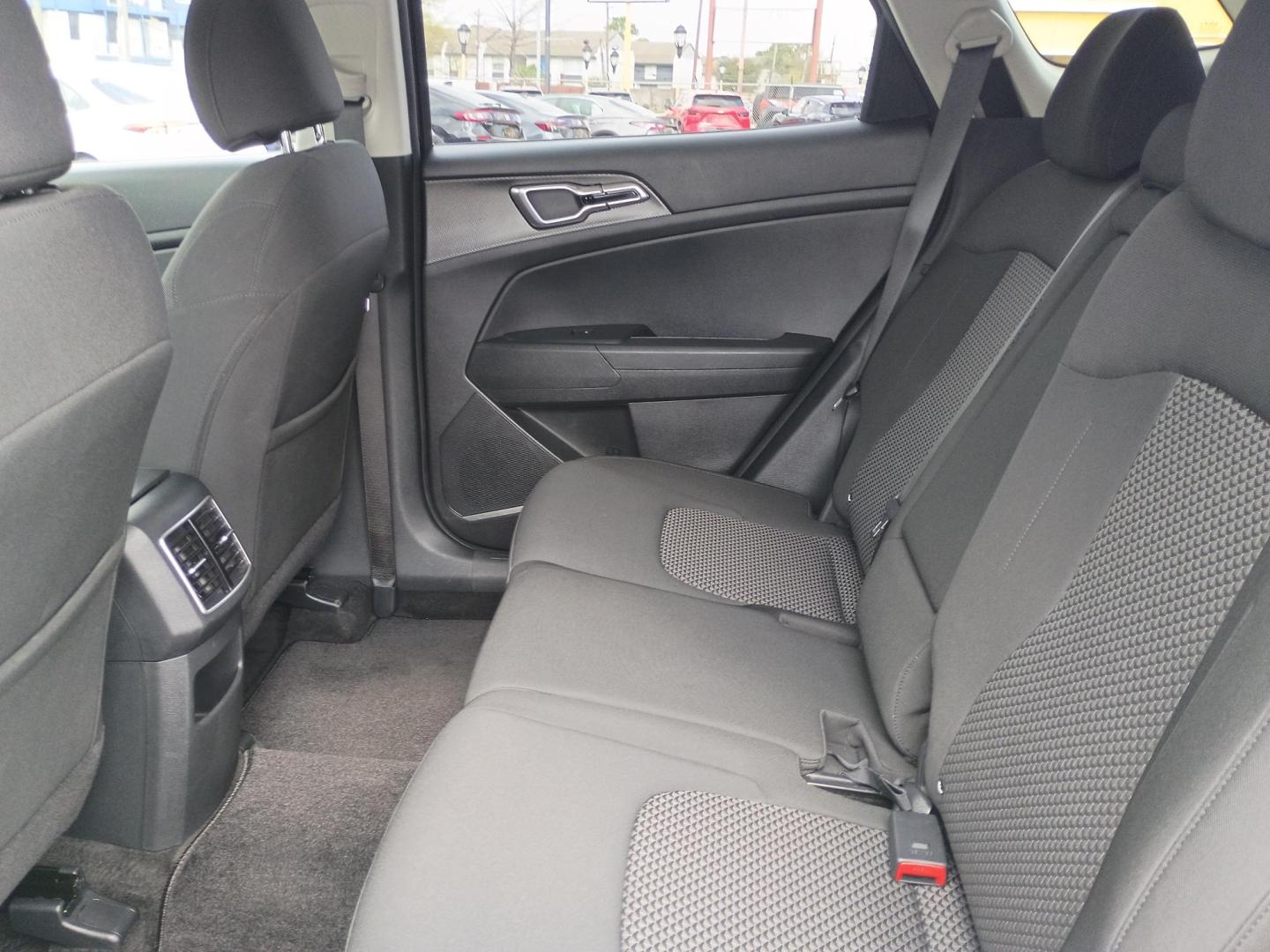 2025 Black /Black Kia Sportage LX AWD (KNDPUCDF3S7) with an 2.5L V6 DOHC 24V engine, 8A transmission, located at 1842 Wirt Road, Houston, TX, 77055, (713) 973-3903, 29.805330, -95.484787 - Photo#10