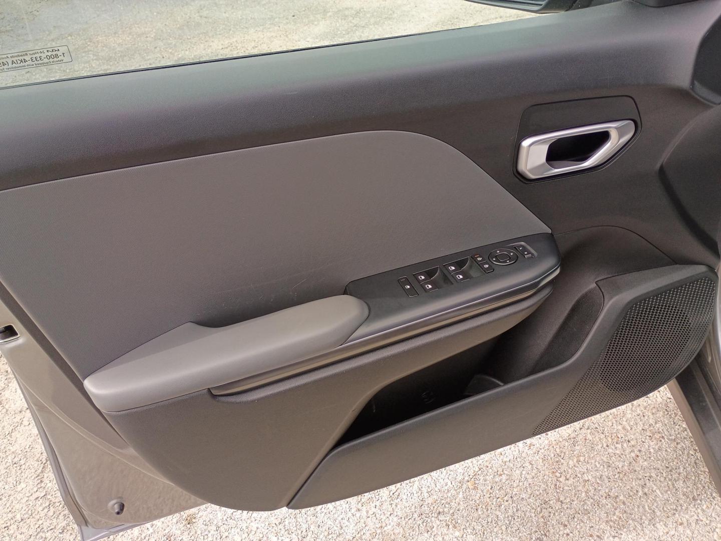 2025 Gray /Black Kia K4 LX (3KPFT4DE1SE) with an 2.0L L4 DOHC 16V engine, CVT transmission, located at 1842 Wirt Road, Houston, TX, 77055, (713) 973-3903, 29.805330, -95.484787 - Photo#9