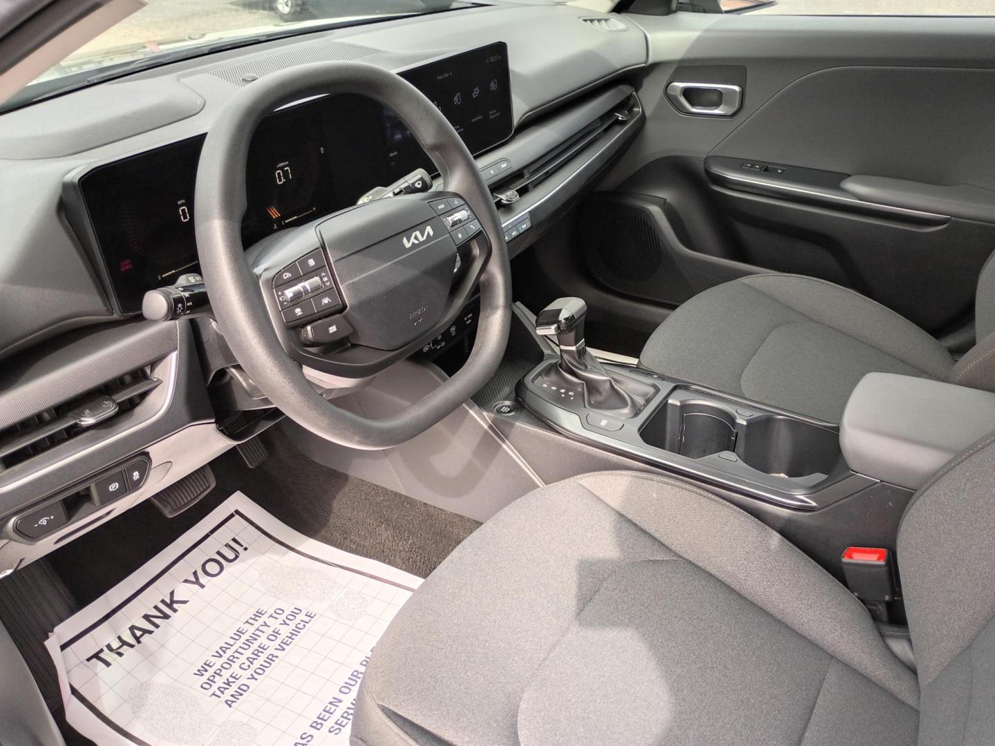 2025 Gray /Black Kia K4 LX (3KPFT4DE1SE) with an 2.0L L4 DOHC 16V engine, CVT transmission, located at 1842 Wirt Road, Houston, TX, 77055, (713) 973-3903, 29.805330, -95.484787 - Photo#8